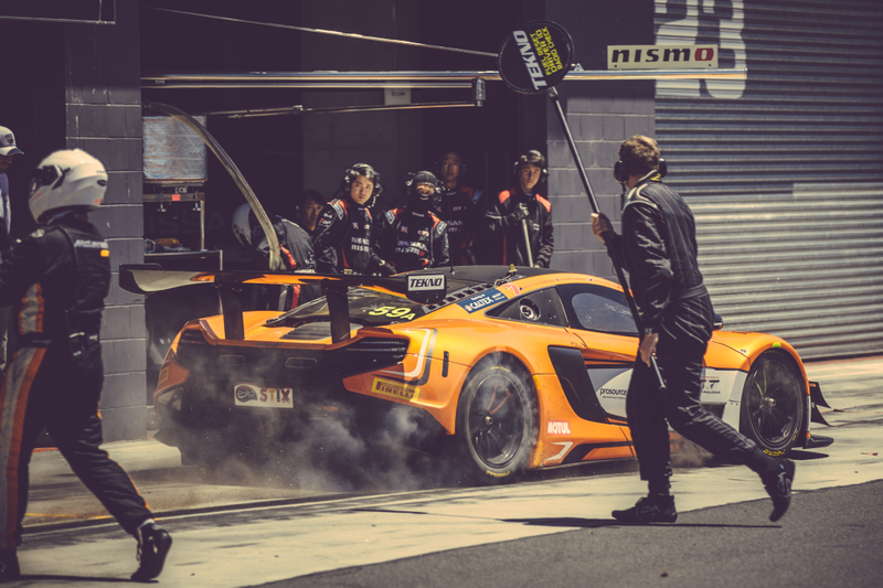 Illustration for article titled McLaren Starts Your Week With Awesome GT3 Wallpapers From The Bathurst 12 Hour